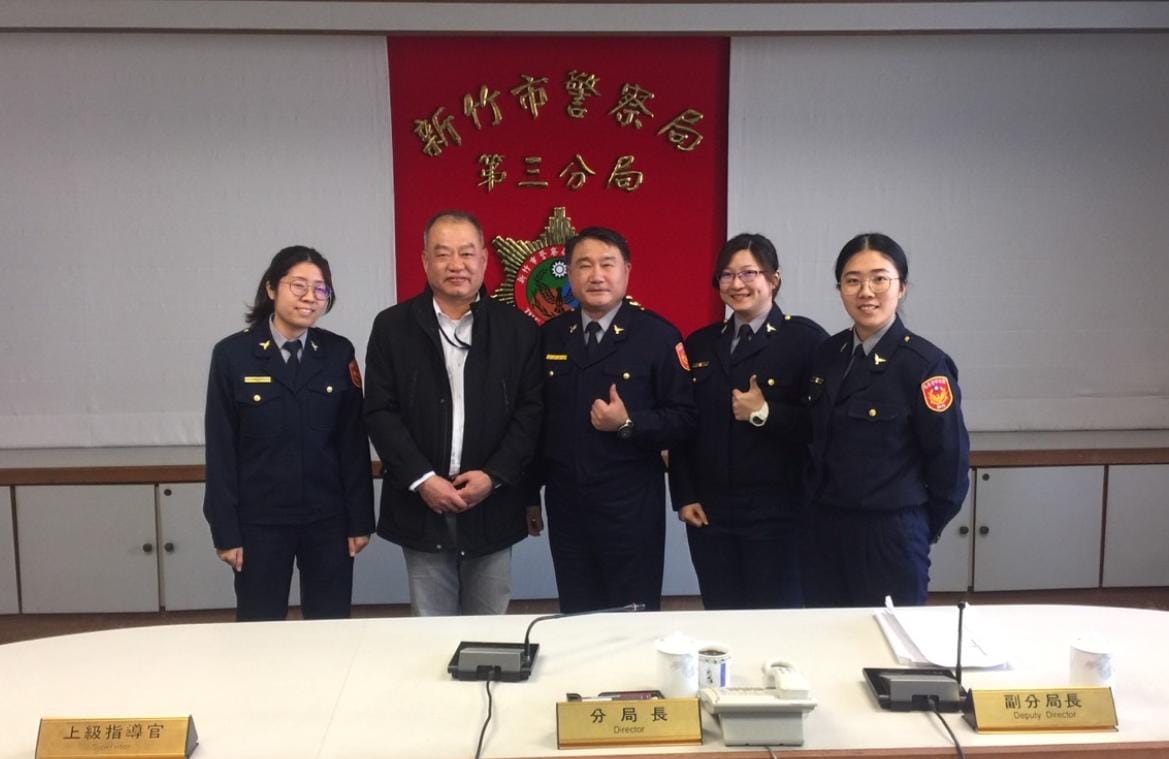 2019年2月22日 2019年頒發年節紅包慰勞 新竹市警察局第三分局警員 2019年2月22日 2019年頒發年節紅包慰勞 新竹市警察局第三分局警員